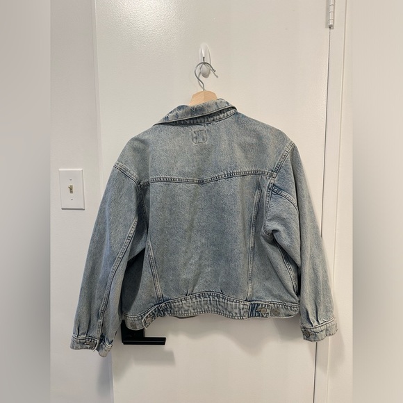 Gap Jean Jacket- Light Blue Denim- XL - Picture 2 of 2